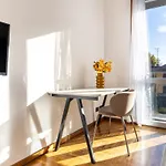 Duomo 7 Min - 3 Bedrooms, Terrace & Parking Apartment Milan